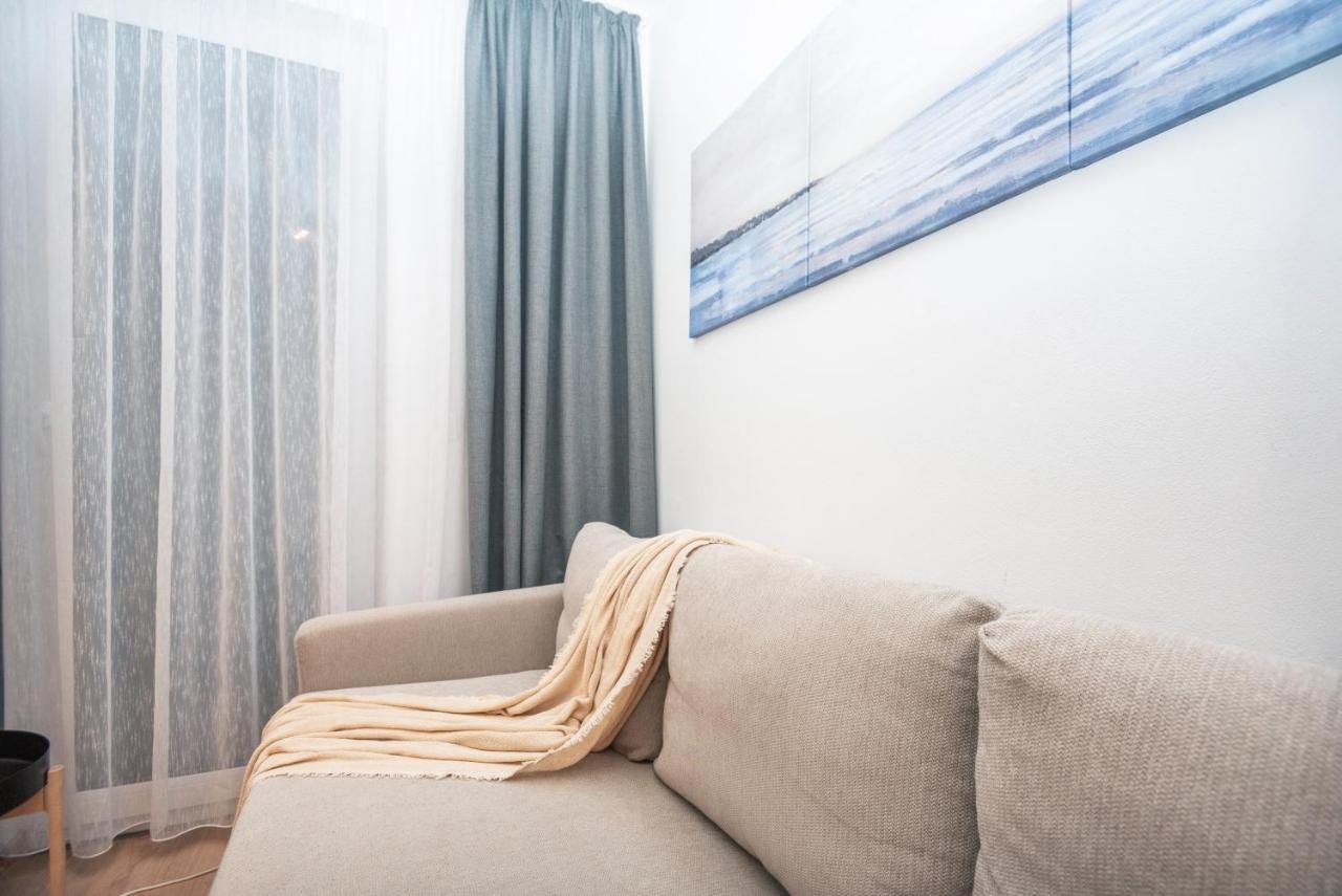 City Center Apartment - Modern & Elegant Μπρατισλάβα Εξωτερικό φωτογραφία
