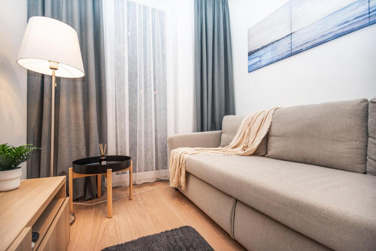 City Center Apartment - Modern & Elegant Μπρατισλάβα Εξωτερικό φωτογραφία