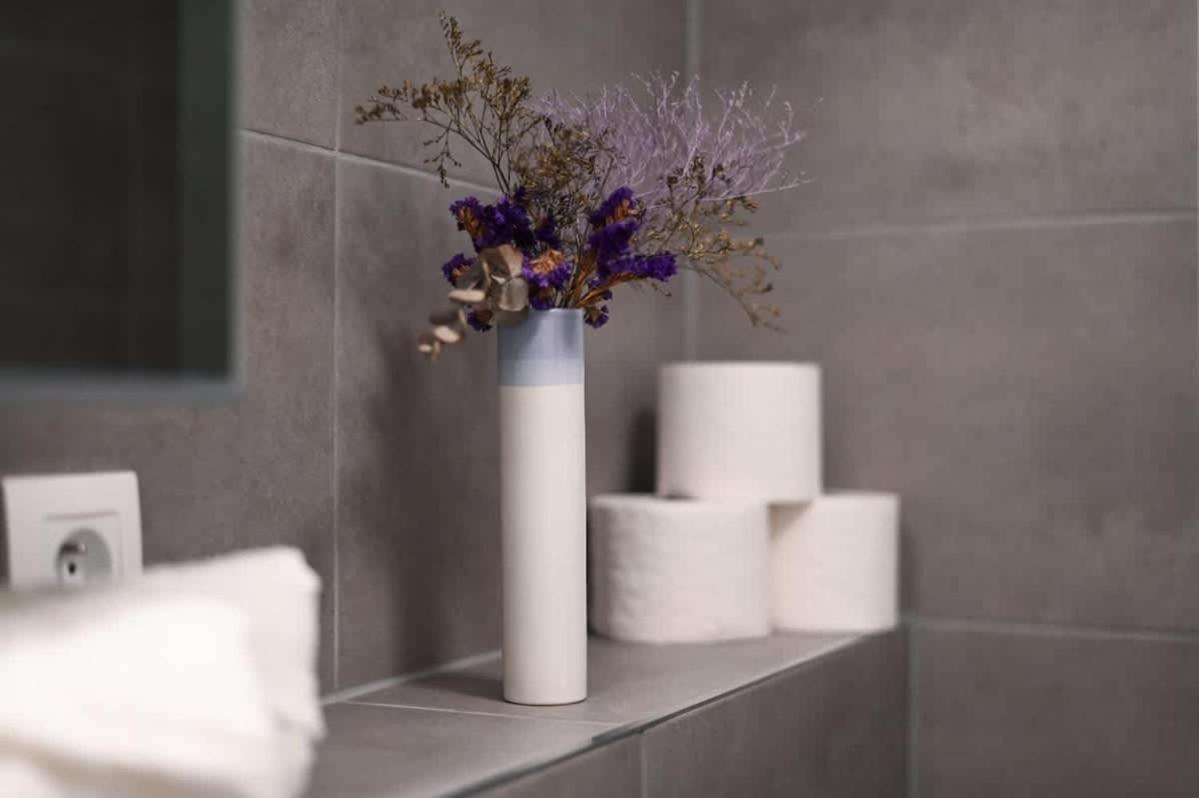 City Center Apartment - Modern & Elegant Μπρατισλάβα Εξωτερικό φωτογραφία